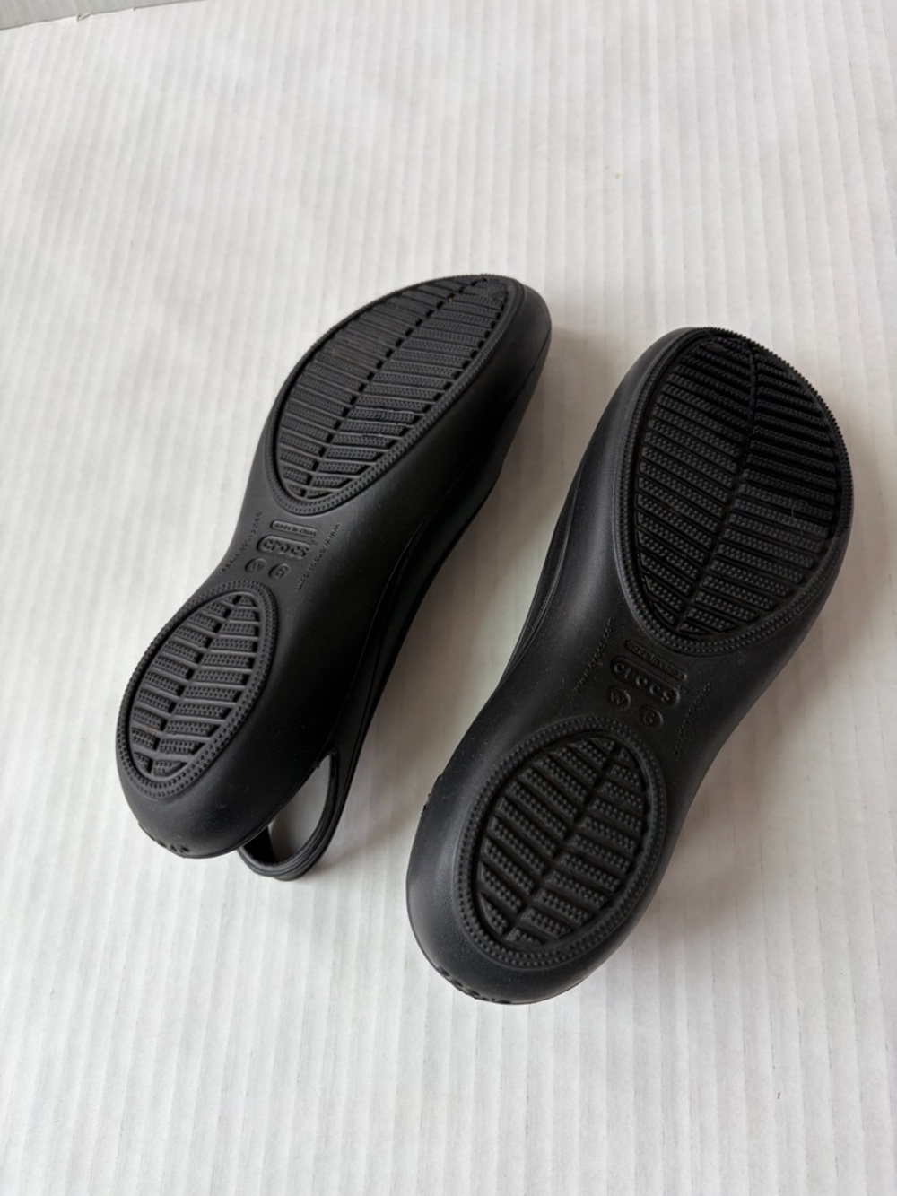 Crocs Kadee Ballet Flats Womens Size 6 Black Comfort Slip On Shoes - Picture 2 of 5